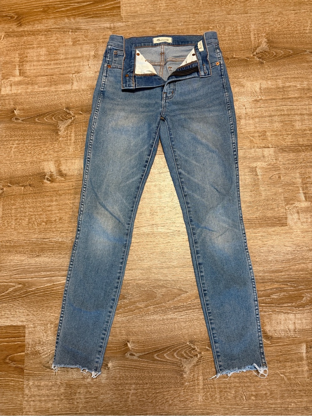 Madewell Women’s Size 24 High Rise Slim Straight Crop Jeans Medium Wash Raw Hem